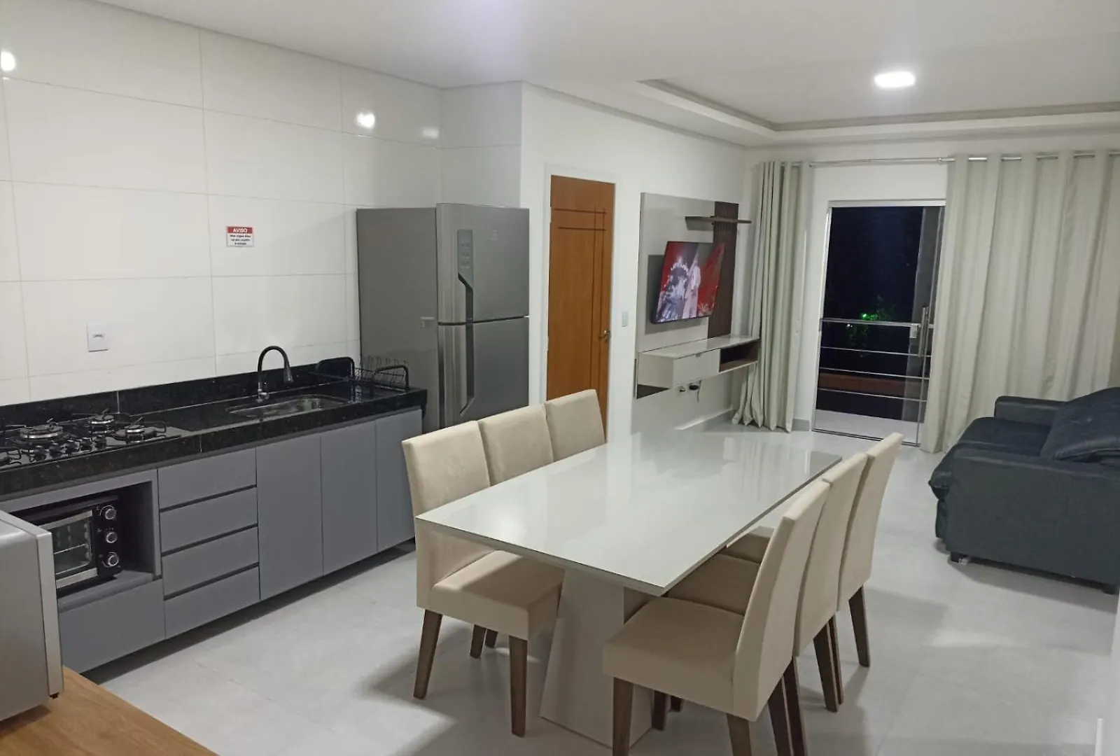 Apartamento Novinho Proximo A Praia Taperapuan 포르투세구로