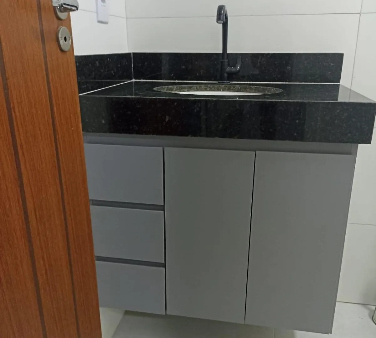 Apartamento Novinho Proximo A Praia Taperapuan 포르투세구로